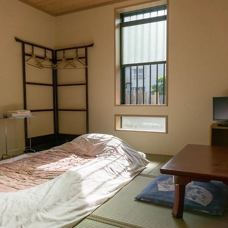 Ryokan Hinomoto Kyoto Kawaramachi Buitenkant foto